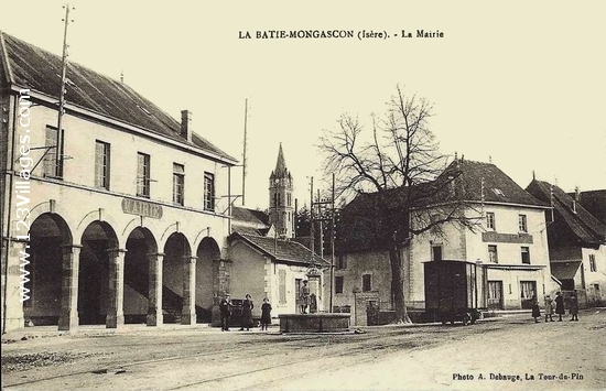 Carte postale de La Bâtie-Montgascon
