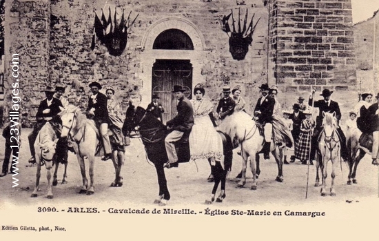 Carte postale de Arles