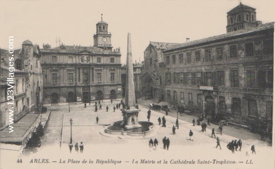 Carte postale de Arles