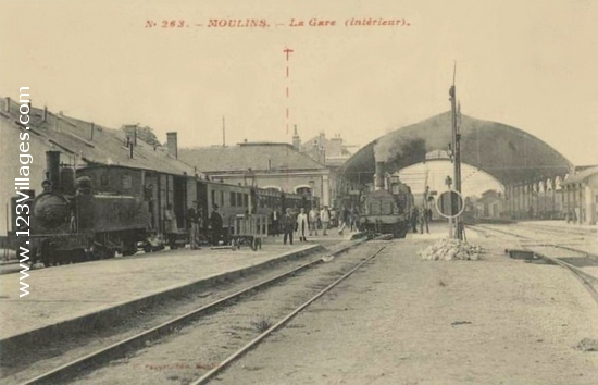 Carte postale de Moulins