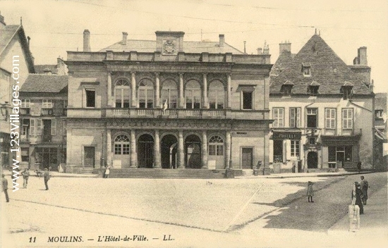 Carte postale de Moulins