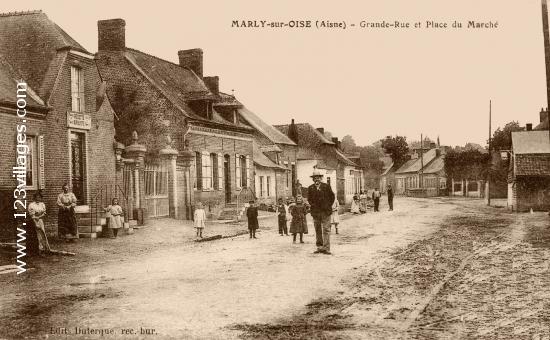 Carte postale de Marly-Gomont