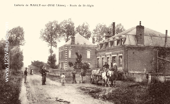 Carte postale de Marly-Gomont