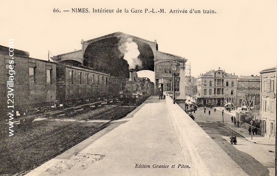 Carte postale de Nîmes