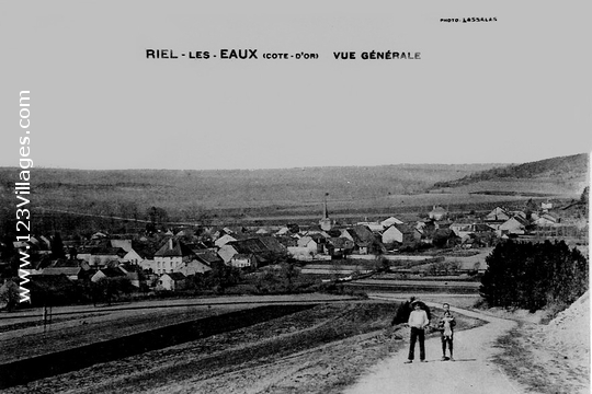 Carte postale de Riel-les-Eaux