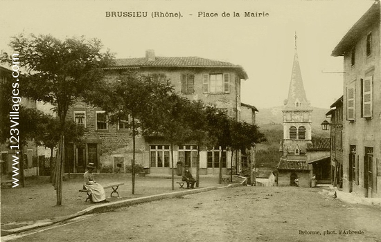 Carte postale de Brussieu