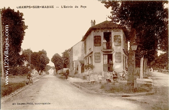 Carte postale de Champs-sur-Marne