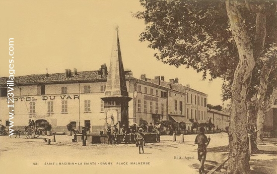 Carte postale de Saint-Maximin-la-Sainte-Baume