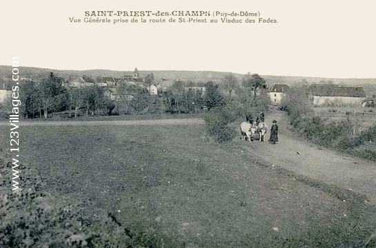 Carte postale de Saint-Priest-des-Champs