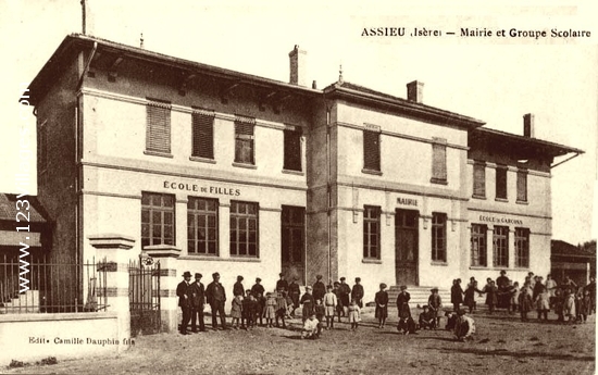 Carte postale de Assieu