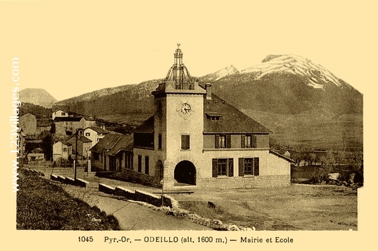 Carte postale de Font-Romeu-Odeillo-Via