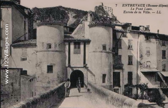 Carte postale de Entrevaux