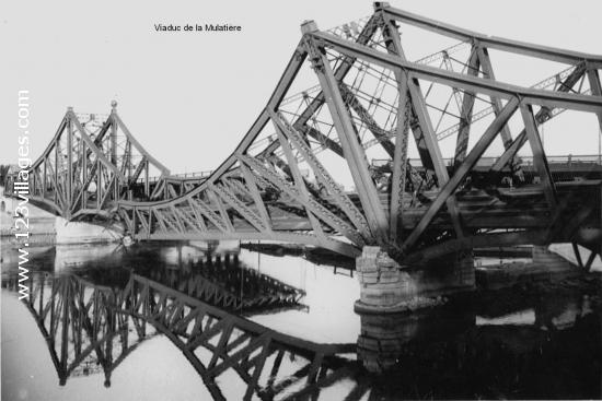 Carte postale de Lyon ... Pont détruit 1940. 1944 