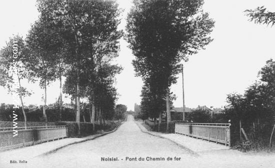 Carte postale de Noisiel 