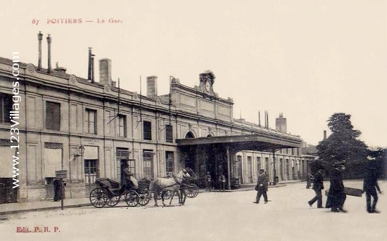 Carte postale de Poitiers