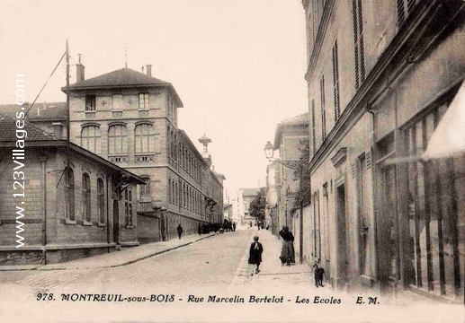 Carte postale de Montreuil