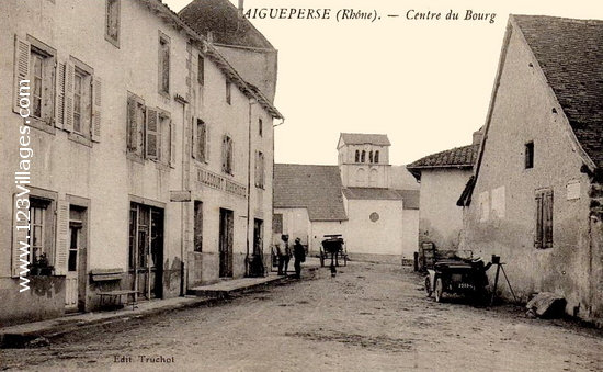 Carte postale de Aigueperse