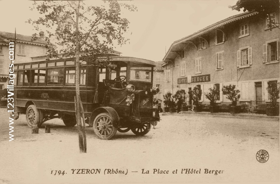 Carte postale de Yzeron