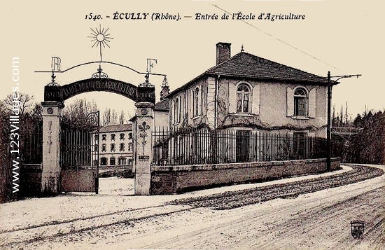 Carte postale de Ecully