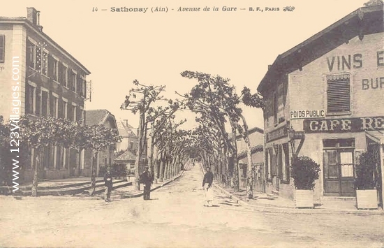 Carte postale de Sathonay-Village