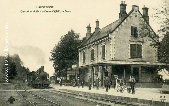 Carte postale de Vic-sur-Cère