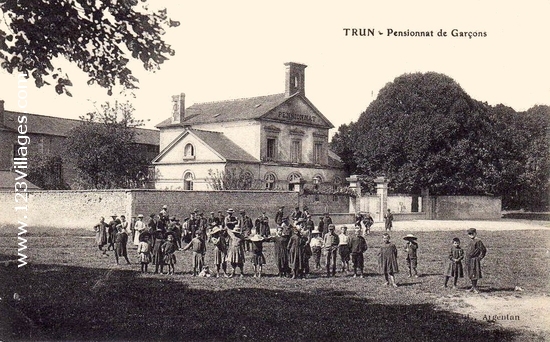 Carte postale de Trun