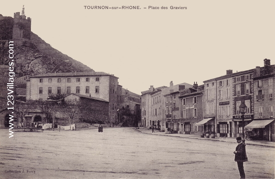 Carte postale de Tournon-sur-Rhône