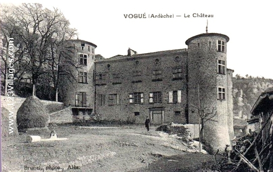 Carte postale de Vogué